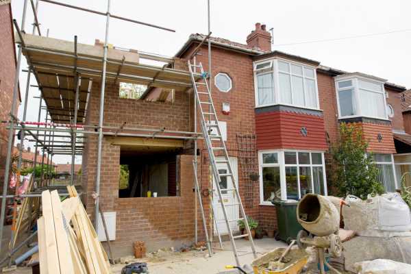 How Do Construction Methods Affect Party Wall Requirements? A Homeowner’s Guide 4 Frequently Asked Questions Peckham