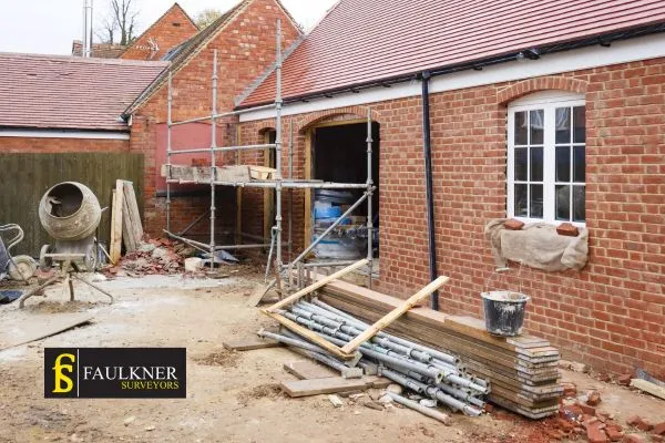 What is the minimum distance between 2 houses? 2 Distance Between Two Houses : Party Wall Surveyors Peckham